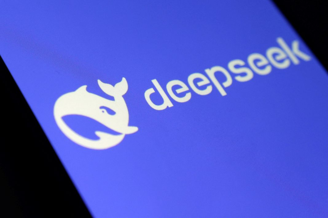 China exige que EUA revoguem veto ao DeepSeek após proibição China exige que EUA revoguem veto ao DeepSeek após proibição em órgãos federais americanos