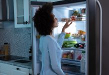 Faltou luz? Entenda quanto tempo a geladeira pode ficar desligada Faltou luz? Entenda quanto tempo a geladeira pode ficar desligada