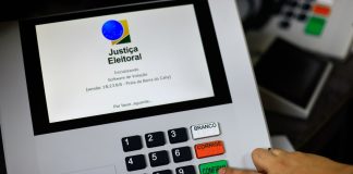 Fraude na apuração? Como um problema técnico aliado a infográficos enganosos alimentou rumores Fraude na apuração? Como um problema técnico aliado a infográficos enganosos alimentou rumores