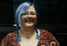 ‘Ganho duas vezes mais com games do que ganhava como professora’ 'Ganho duas vezes mais com games do que ganhava como professora'