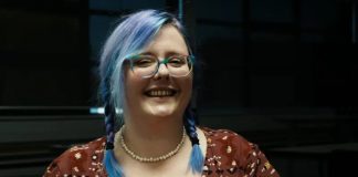 ‘Ganho duas vezes mais com games do que ganhava como professora’ 'Ganho duas vezes mais com games do que ganhava como professora'