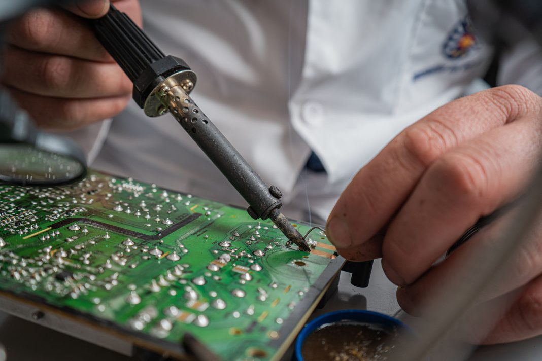 Inteligência artificial muda planos de carreira dos jovens; veja profissões Inteligência artificial muda planos de carreira dos jovens; veja profissões que ganham espaço